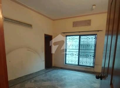 Prime Location 10 Marla House In Lahore Is Available For Sale Prime Location 10 Marla House In Lahore Is Available For Sale