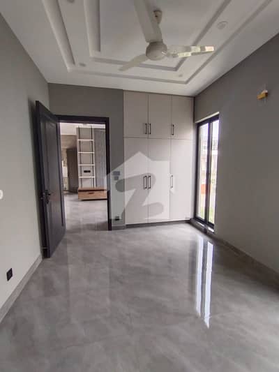 10 Marla Brand New House For Sale In Lake City Sector M2 10 Marla Brand New House For Sale In Lake City Sector M2