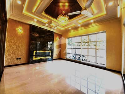 10 Marla Bran New House For Sale In Gulbahar Block, Bahria Town, Lahore