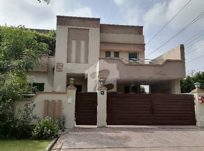 Your Dream 10 Marla 4 Beds House Is Available In Askari 11 - Sector B