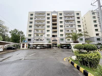 عسکری 11 ۔ سیکٹر بی اپارٹمنٹس عسکری 11,عسکری,لاہور میں 3 کمروں کا 10 مرلہ فلیٹ 3.4 کروڑ میں برائے فروخت۔