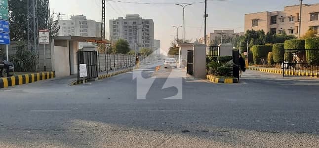 عسکری 11 - سیکٹر سی عسکری 11,عسکری,لاہور میں 2 کمروں کا 5 مرلہ فلیٹ 55.0 ہزار میں کرایہ پر دستیاب ہے۔ عسکری 11 - سیکٹر سی عسکری 11,عسکری,لاہور میں 2 کمروں کا 5 مرلہ فلیٹ 55.0 ہزار میں کرایہ پر دستیاب ہے۔
