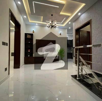 5 Marla Brand New House Available For Sale