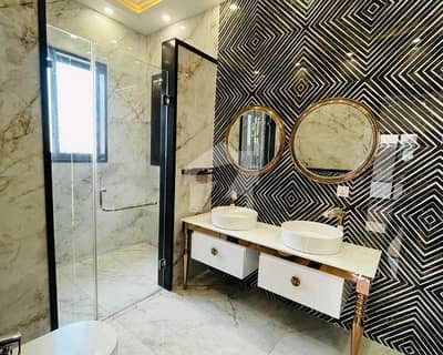 Good Location House Of 10 Marla Is Available For rent In Eden City, Lahore