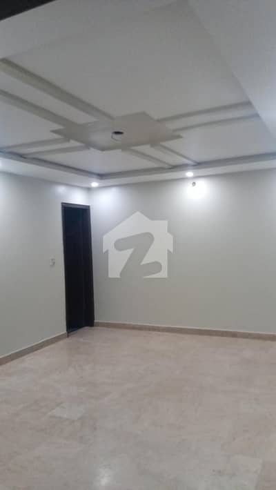 This Is Your Chance To Buy Lower Portion In Gulshan-e-Iqbal - Block 13