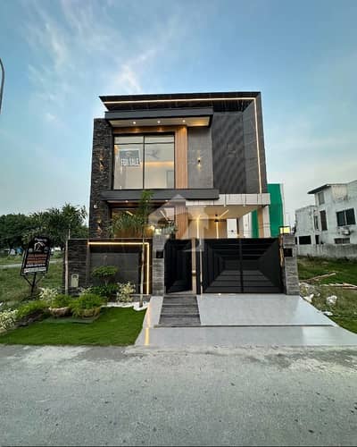 5 MARLA BRAND NEW ULTRA MODERN DESIGN FOR RENT IN DHA RAHBAR 5 MARLA BRAND NEW ULTRA MODERN DESIGN FOR RENT IN DHA RAHBAR