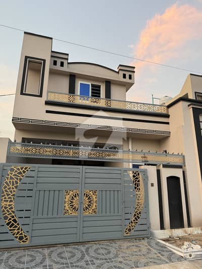 Brand New 5 Marals Single Story House For Sale