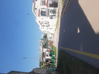 5 Marla Luxury Villa For Sale