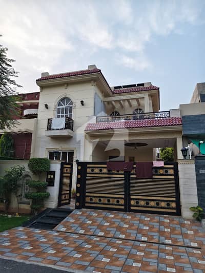 FULLY FURNISHED HOUSE WITH 15KV SOLAR INSTALLED LOOK LIKE BRAND NEW HOUSE