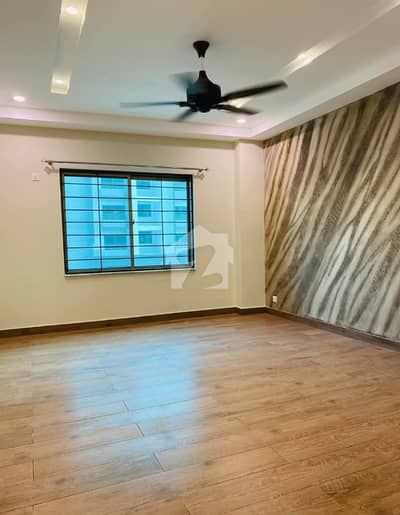 3 Bed Luxury Flat For Rent In Askari 10 - Sector S | Family Residence