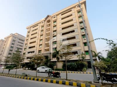 10 Marla 3 Bedroom Flat Available For Rent Askari 11, Sec B