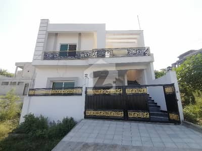 گلشن آباد راولپنڈی میں 3 کمروں کا 5 مرلہ مکان 1.35 کروڑ میں برائے فروخت۔