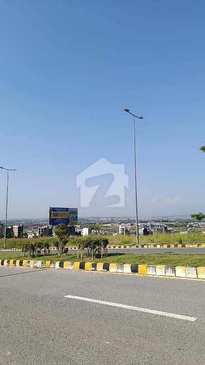 ڈی ایچ اے ڈیفینس فیز 3 ڈی ایچ اے ڈیفینس,اسلام آباد میں 10 مرلہ رہائشی پلاٹ 1.7 کروڑ میں برائے فروخت۔ ڈی ایچ اے ڈیفینس فیز 3 ڈی ایچ اے ڈیفینس,اسلام آباد میں 10 مرلہ رہائشی پلاٹ 1.7 کروڑ میں برائے فروخت۔