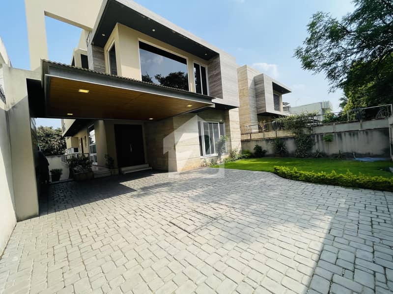 F-7 Brand New Luxury House Available For Rent. F-7 Brand New Luxury House Available For Rent.
