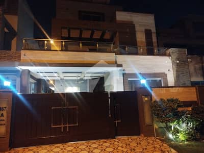 ڈی ایچ اے 11 رہبر لاہور میں 4 کمروں کا 8 مرلہ مکان 3.8 کروڑ میں برائے فروخت۔