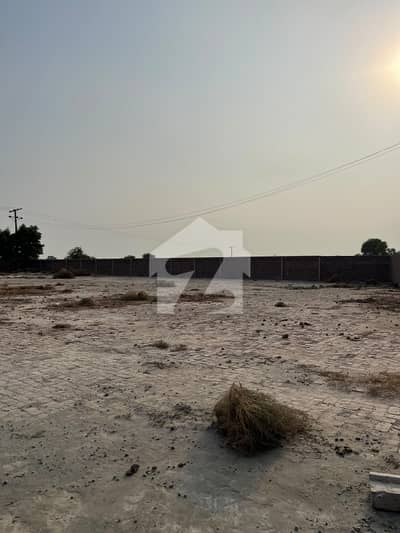 13.5 Kanal Area Demands: 4.2 Cr Makhdumpur Road 100 Meter Interchange