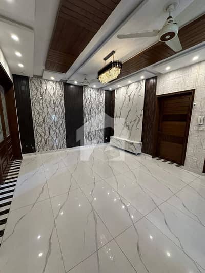 E-11/3 multi 1 kanal new house 3 bedrooms Upper Portion available for rent