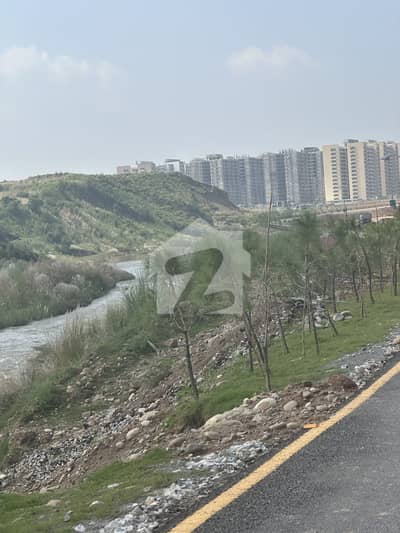 3 bed flat for sale in Askari tower 5 dha 5 Islamabad