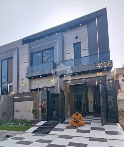 5 Marla Ultra Modern Luxury House For Sale 5 Marla Ultra Modern Luxury House For Sale