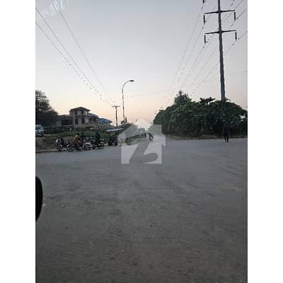 50x90 PLOT MAIN DOUBLE ROAD FACING NDC