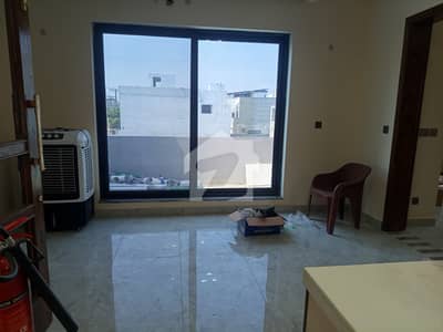 8 Marla Upper Portion For Rent In Dha Rahbar Sector 3 Halloki Garden