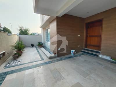 D-12 Out Class Location 10 Marla Marble Flooring Upper Portion For Rent