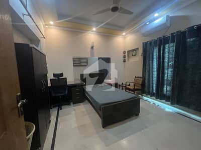 10MARLA 1BED FURNISHED LOWER PORTION IN PACE WOODLAND ( ONLY FOR BACHELOR MALE OR FEMALE )