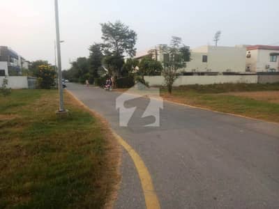 10 Marla Plot No-888 Block U on Top Location of DHA Multan For Urgent Sale 10 Marla Plot No-888 Block U on Top Location of DHA Multan For Urgent Sale