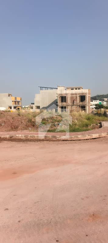 Sector: N, 6 Marla Corner plot for sale bahria enclave Islambad
