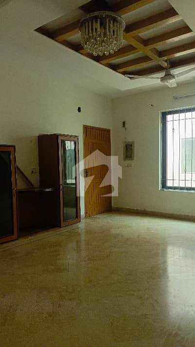 10 Mrla Upper Portion 2 Bedroom Study Room Wapda Town