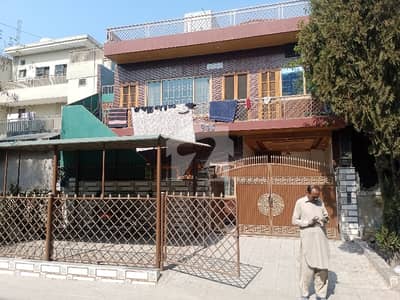 *G,10/4- 8 MARLA LIVE ABLE HOUSE FOR SALE INVESTER PRICE 4 BED ATTACHED BATH 2 KITCHEN 2 DD BEST LOCATION NAYER TO PARK MASQUE MARKET DEMAND 5 CORER 90 LAC IMTIAZ,03335241734*
