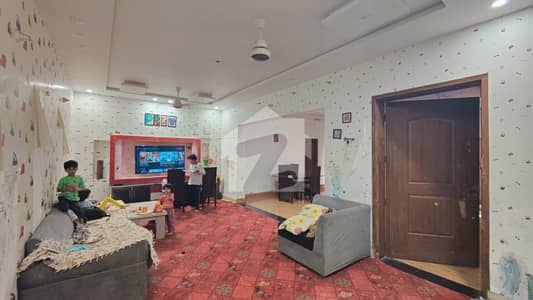 Cornar 2.5 Storey Double Unit Double Garage House For Sale At Very Reasonable Price Cornar 2.5 Storey Double Unit Double Garage House For Sale At Very Reasonable Price
