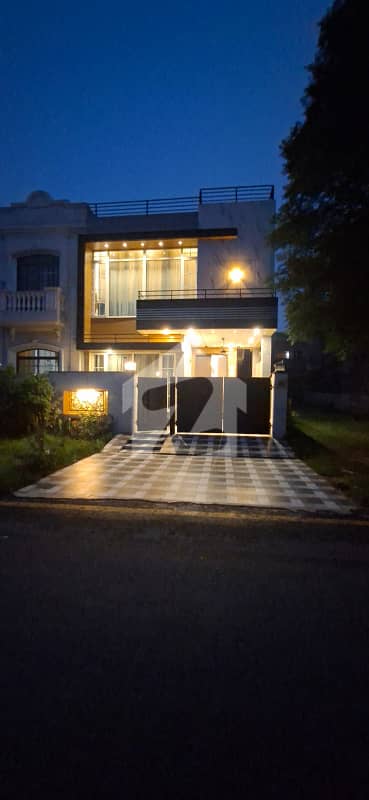 Brand New 8.5 Marla House For Sale | 4 Bed + Basement | DHA Phase 5, L Block
