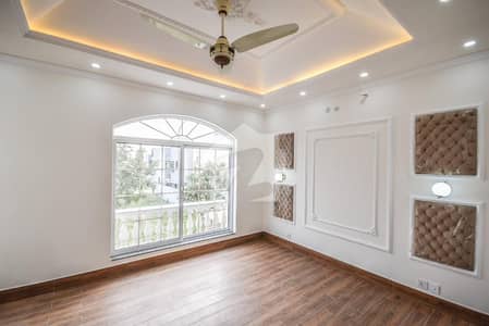 BRAND NEW 5 MARLA HOUSE WITH BASEMENT LOW PRICE 1ST SHIFTING