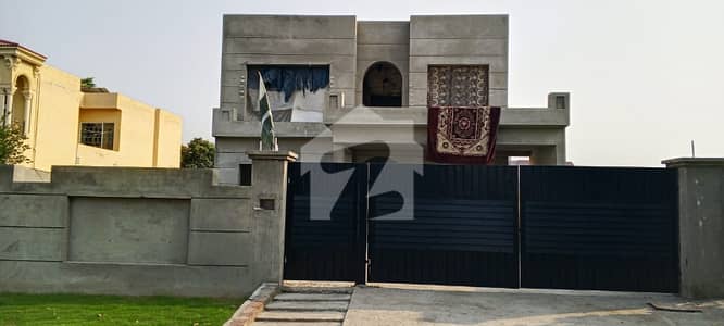 23 Marla Grey Structure House For Sale At Govt Superior Services, Canal Road, Lahore