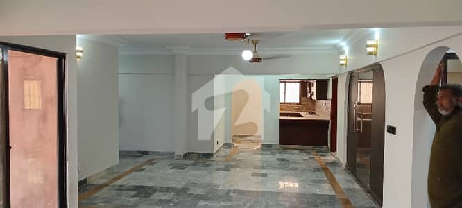 apartment for rent galaxy skyline with lift car parking
