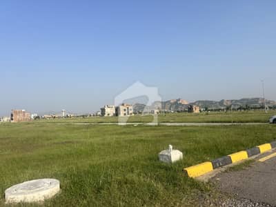 50Ft Wide Road Solid Land