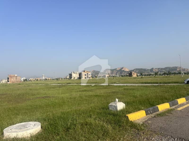 50Ft Wide Road Solid Land 50Ft Wide Road Solid Land