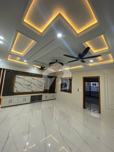 g13 14 Marla brand new luxury full tile flour full house available for rent  all original pics