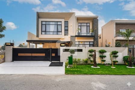 Owner Needy Urgent Sale This House Near To DHA RAYA One Kanal Modern House For Sale In DHA Phase 7