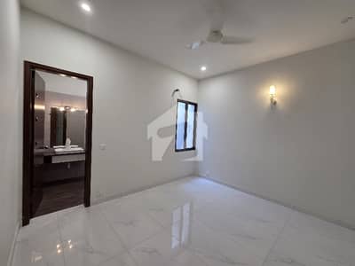 Brand New 100 Sqaure Yards Bungalow With Basement For Sale In Phase 8