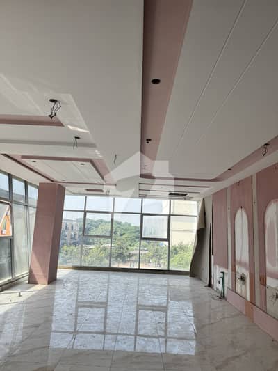 711 Sq. Ft. Corner Office for Rent 1st Floor | I-8 Markaz