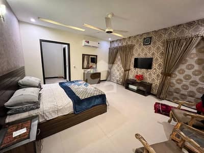 1 KANAL DOUBLE STORY HOUSE MAIN COLLEGE ROAD LAHORE 1 KANAL DOUBLE STORY HOUSE MAIN COLLEGE ROAD LAHORE