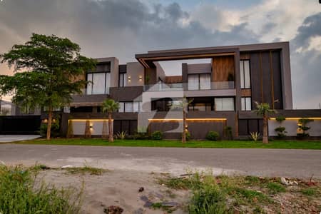 MAJESTIC 3 KANAL SIX BEDROOM RESIDENTIAL HOUSE FOR SALE IN DHA PHASE 7 | BEAUTIFULLY DESIGNED LUXURIOUS BUNGALOW