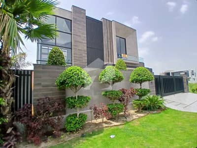SPLENDID 1 KANAL SEMI FURNISHED HOUSE FOR SALE IN DHA PHASE 7 | PREMIUM NEXT TO CORNER PLACEMENT | 5 BEDROOMS SPLENDID 1 KANAL SEMI FURNISHED HOUSE FOR SALE IN DHA PHASE 7 | PREMIUM NEXT TO CORNER PLACEMENT | 5 BEDROOMS