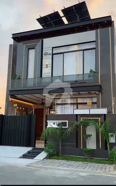 5 Marla Ultra Modren Design House available for Sale Top notch Location Alla facilities available here prime location Solar system install. . 5 Marla Ultra Modren Design House available for Sale Top notch Location Alla facilities available here prime location Solar system install. .