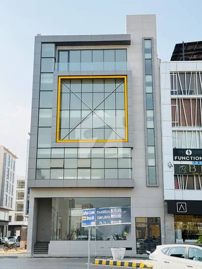 BRAND NEW PREMIUM COMMERCIAL BUILDING FOR RENT