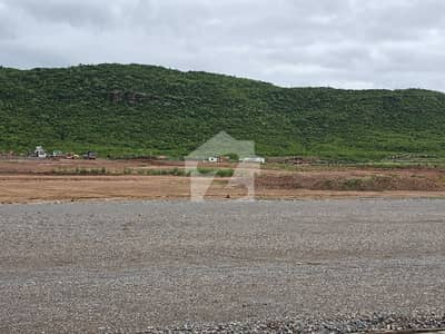 Margalla Enclave 1kanal corner plot Available