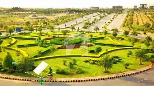 گلبرگ گرینز ۔ بلاک ڈی گلبرگ گرینز,گلبرگ,اسلام آباد میں 5 کنال رہائشی پلاٹ 10.6 کروڑ میں برائے فروخت۔