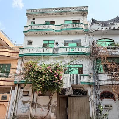 ترلائی اسلام آباد میں 8 کمروں کا 5 مرلہ مکان 3.25 کروڑ میں برائے فروخت۔